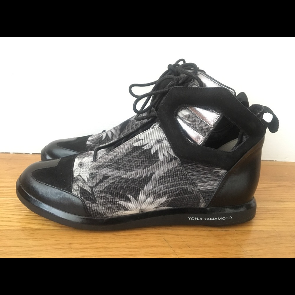 Y3 Black, grey, silver women’s shoes